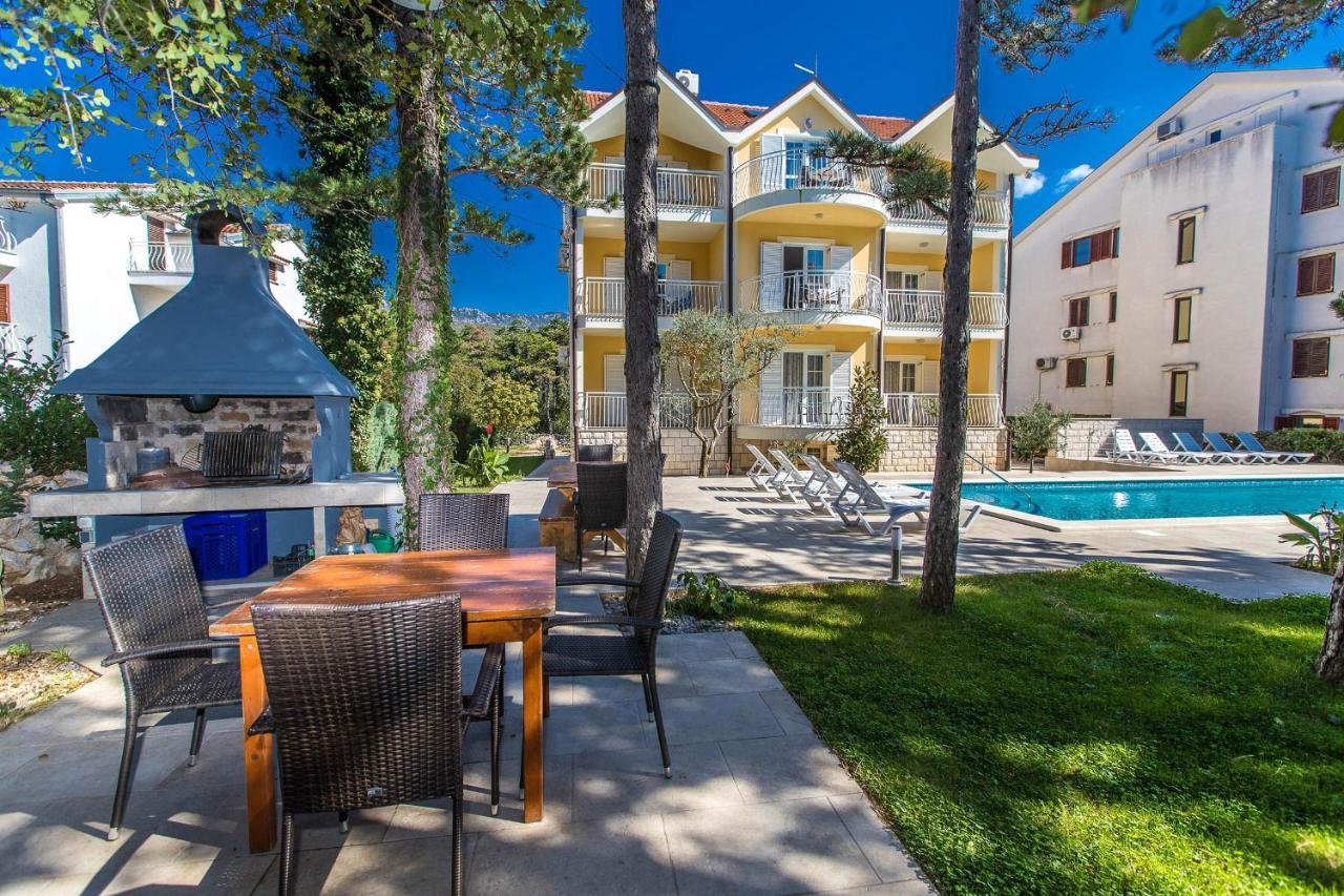 Apartments With A Swimming Pool Jadranovo, Crikvenica - 5521 Extérieur photo